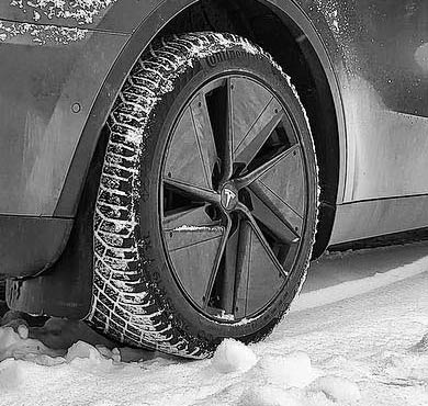 Tesla Model 3 Winter Wheel and Tyre Package